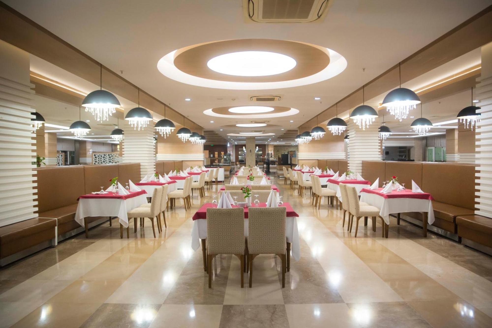 Resort Adalya Ocean Deluxe 5*